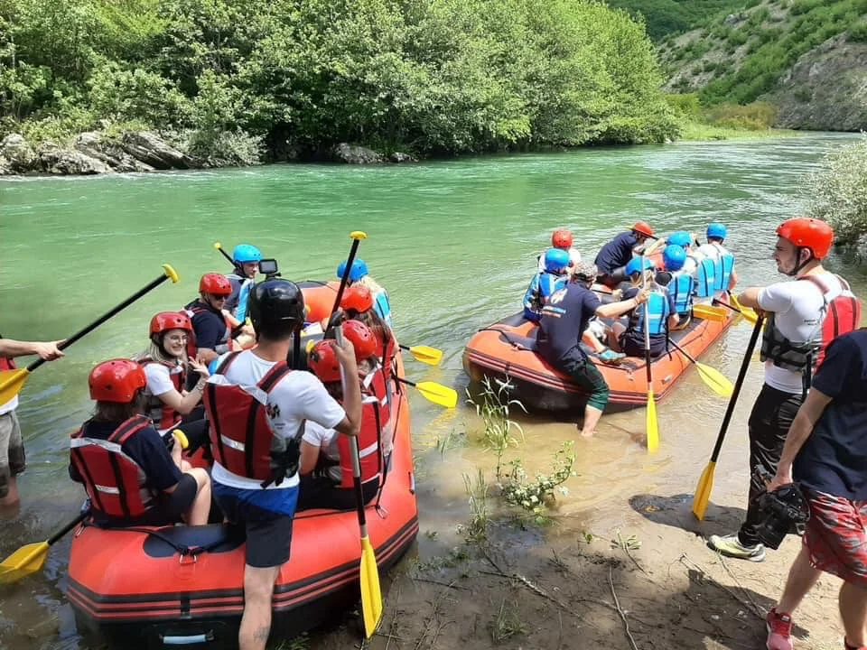 Rafting i organizuar